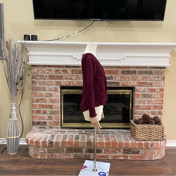 Ella Moss cranberry layered long sleeved top / XS / Excellent condition - Picture 9 of 13